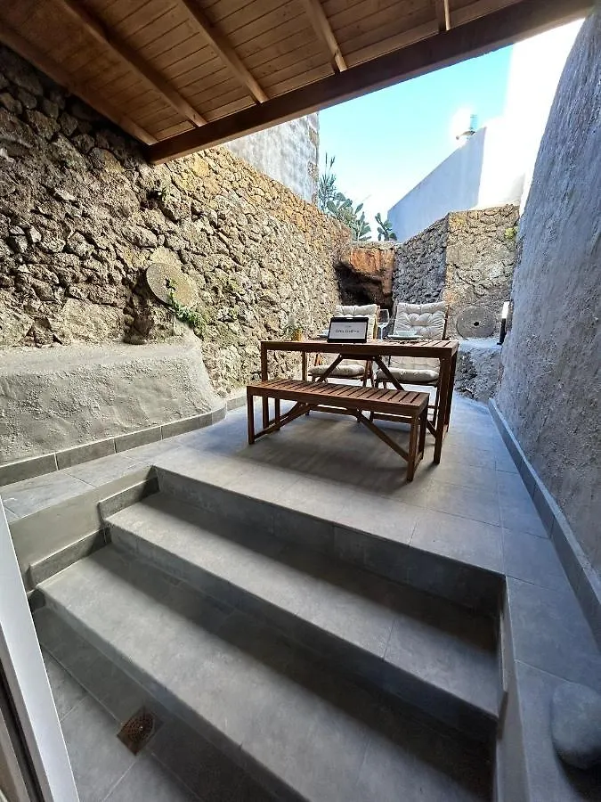 Casa Dona Delfina Apartman Valverde 0*,  Spanyolország